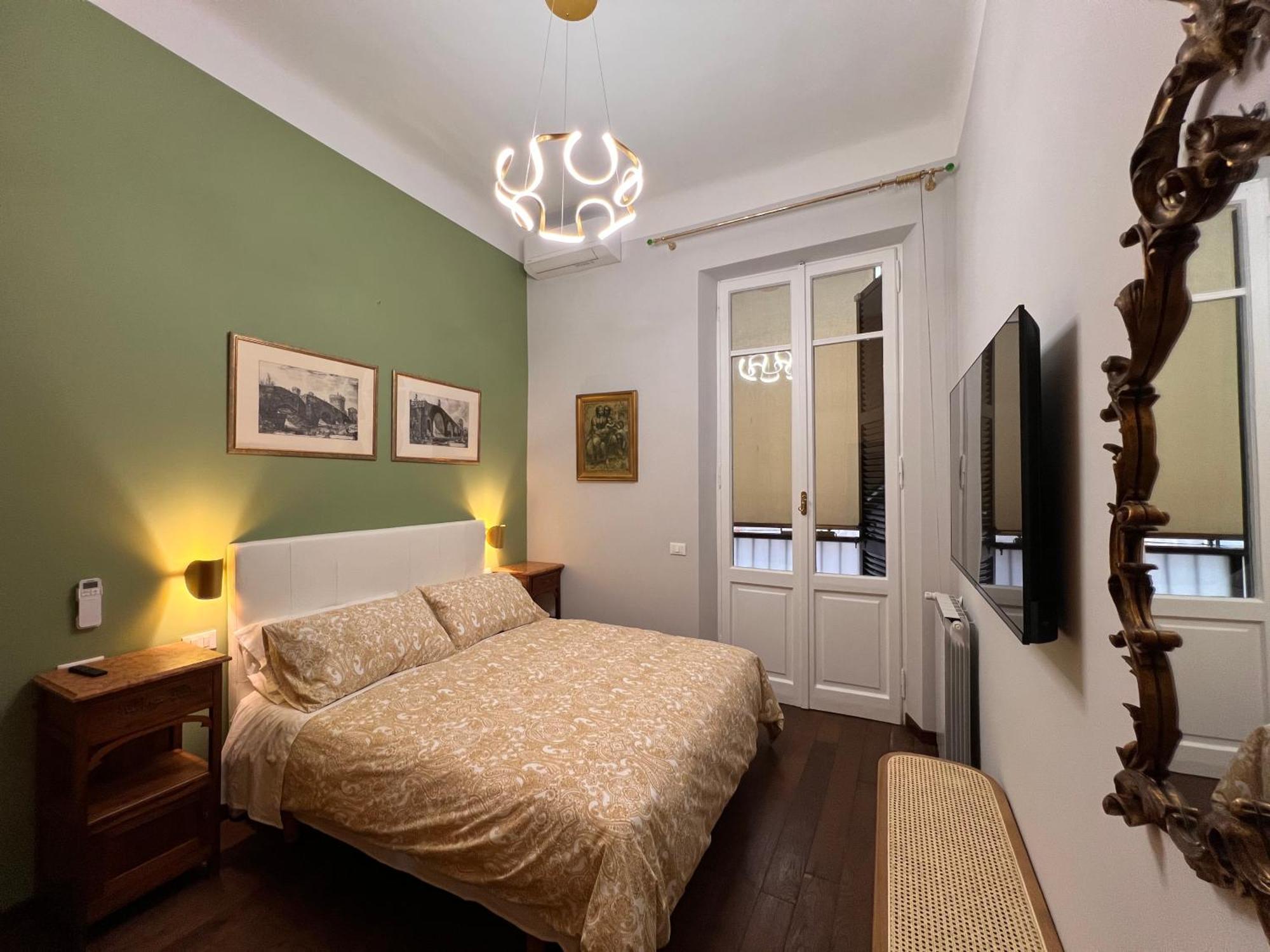 A Casa Di Lu, Al Colosseo - Guest House Рим Екстер'єр фото