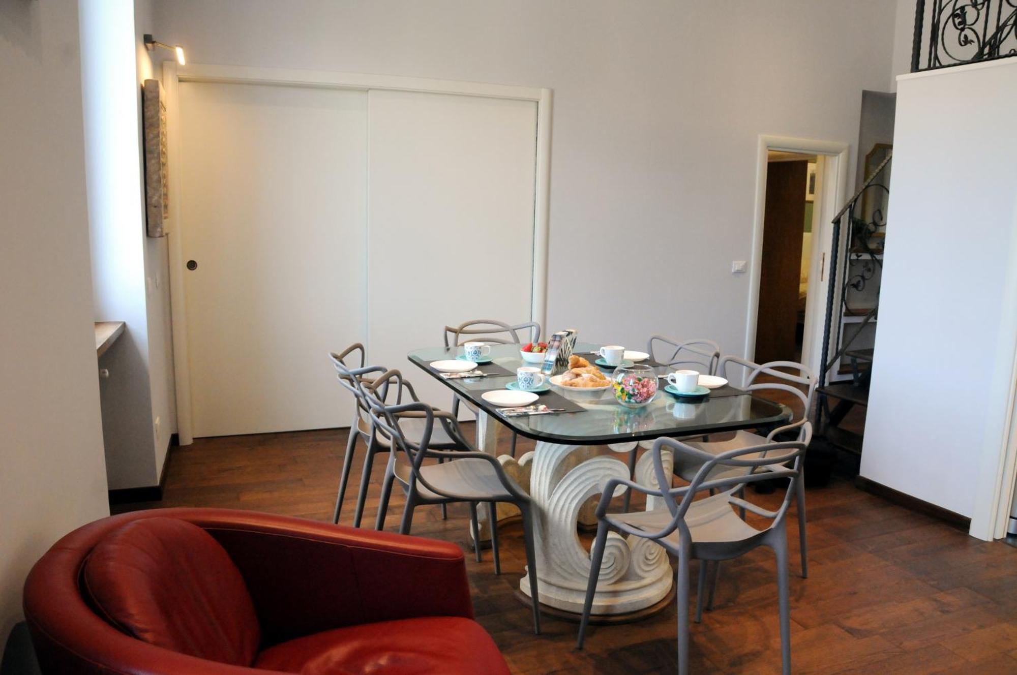 A Casa Di Lu, Al Colosseo - Guest House Рим Екстер'єр фото
